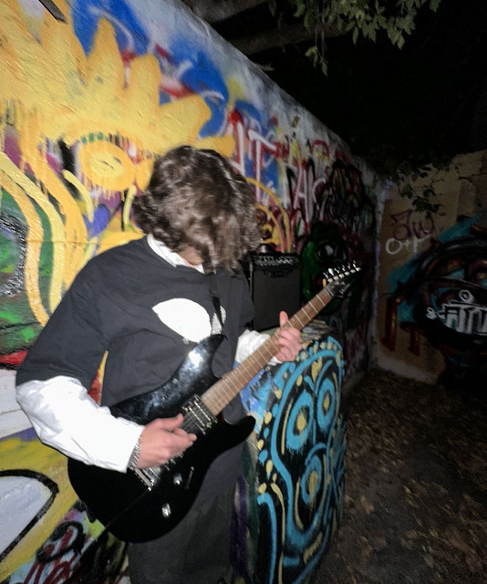 SamTom | Spotify
