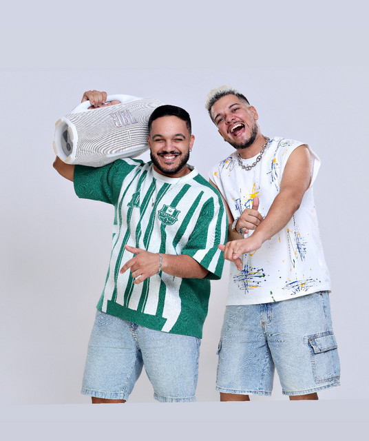 Pedro & Leão