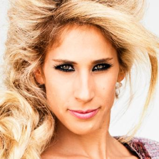 Hila Plitmann image