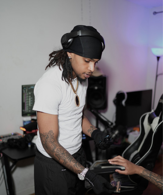 DxsignxrDee | Spotify