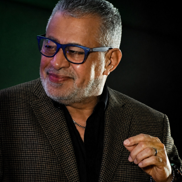 Artist "Henry García" 9a90847b-edd1-49e5-b571-d0ffbdbf4071 on Tickeri