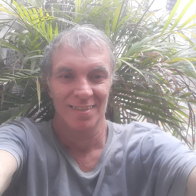 Marcos Ferreira Caco Poeta