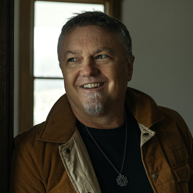 Edwin McCain image