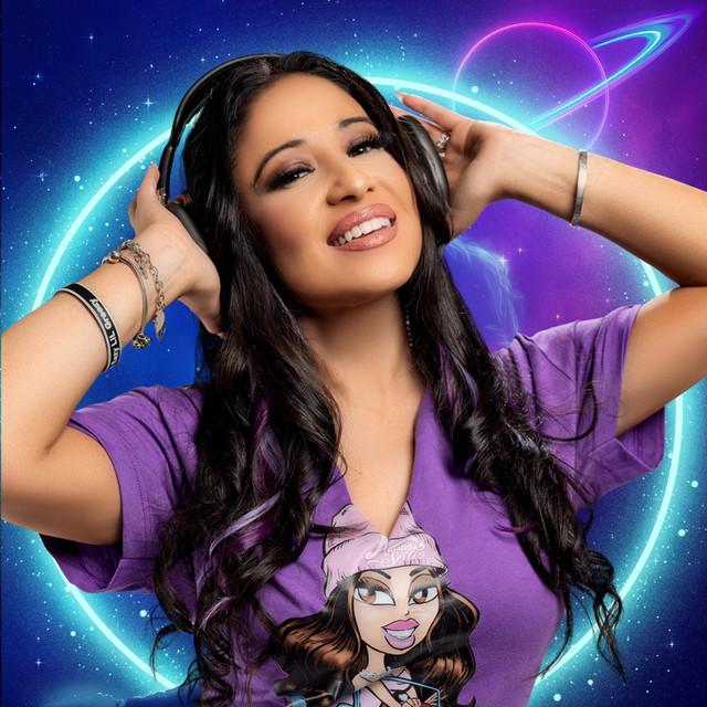 Artist "Amanda Solis" 83419ef9-5d07-4199-b360-549e7a14b24e on Tickeri