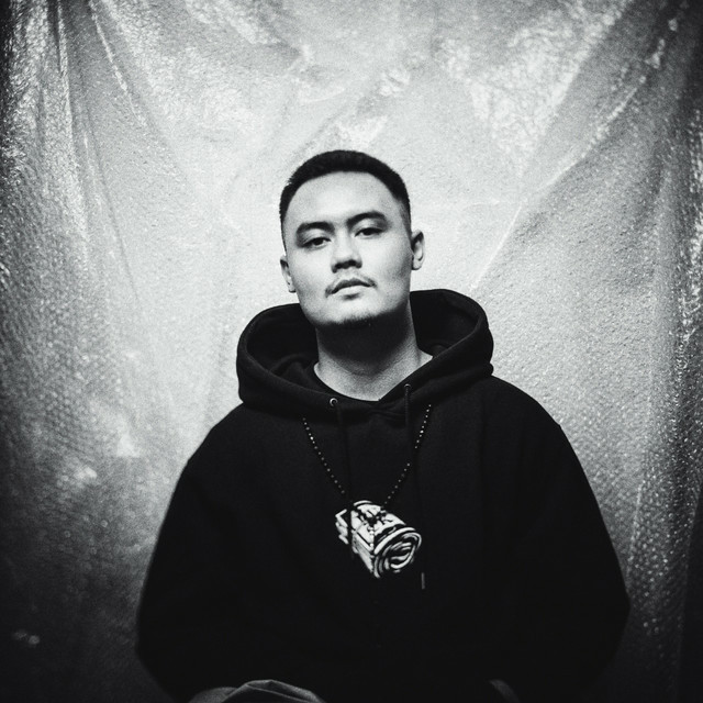 LB | Spotify