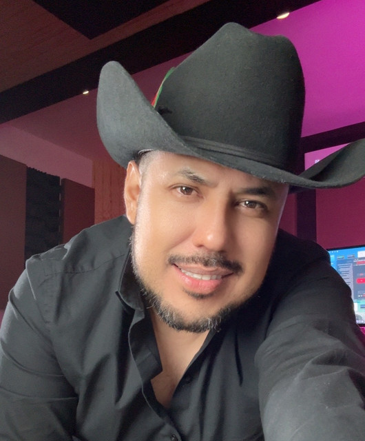Alex Rivera