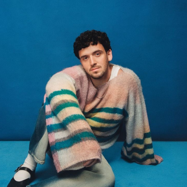 Lauv image