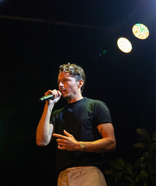 Baas B | Spotify