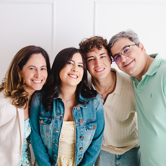 Família Maria Clara e JP