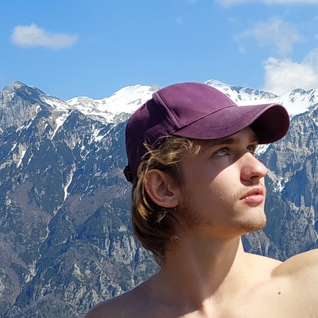 Andrew Maksimow