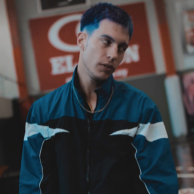 Gold D One | Spotify