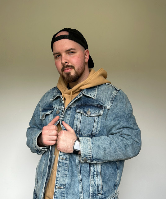 Dom | Spotify