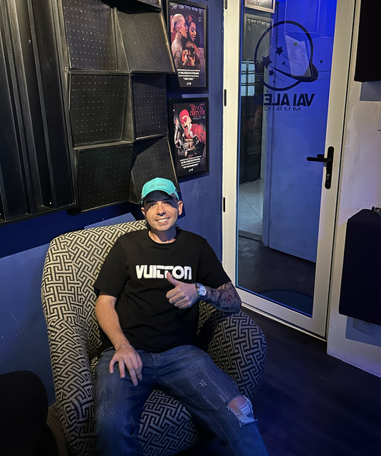 MC Emig