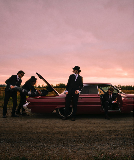 Killing Your Highness + Hot Bloke