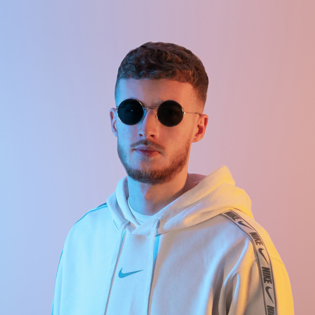 Ollie Crowe