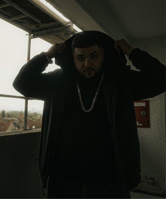 Chavéz | Spotify
