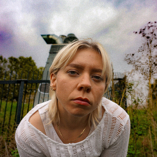 Meg Ward image