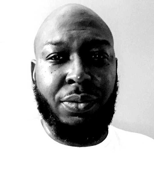 Chuck Platinum image