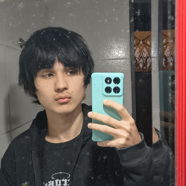 BeatsArgentinianBoy