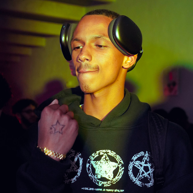 Luvv4Jay