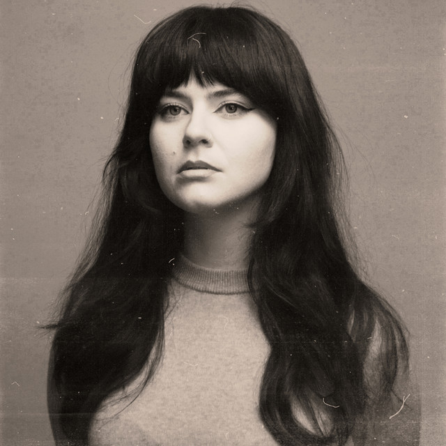 Lola Scott