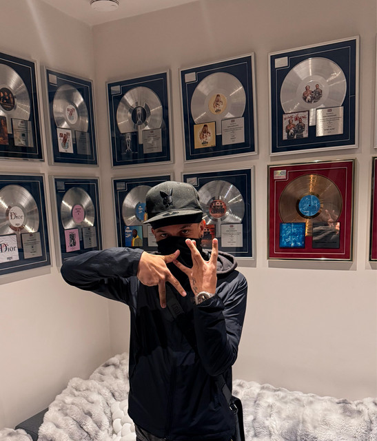 J Rellz