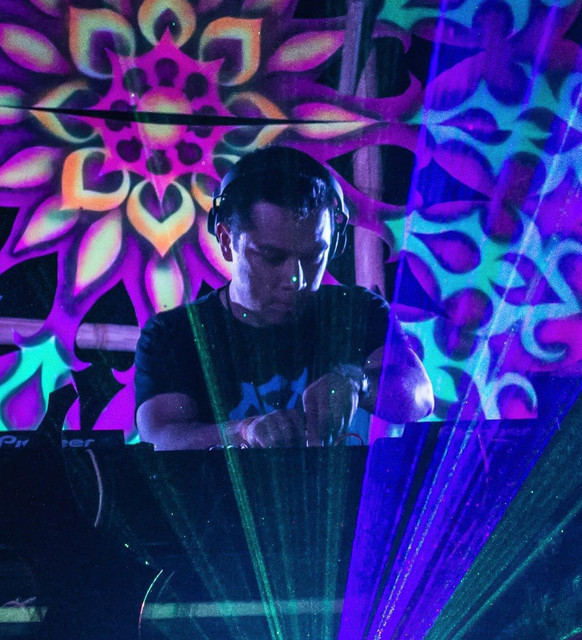 DJ Vishudha