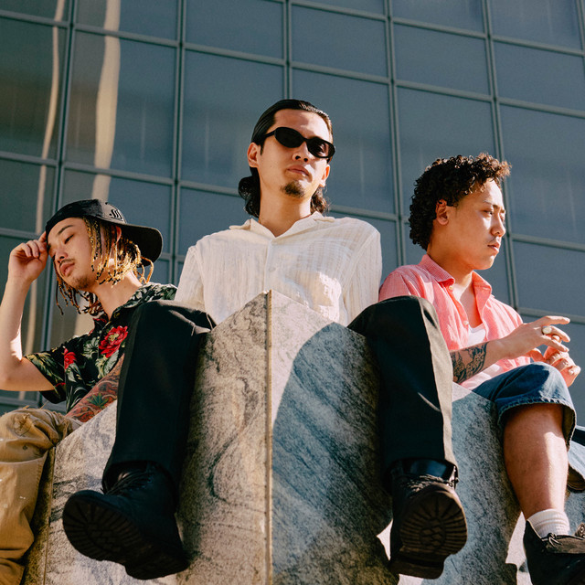 Yella Flat Boys | Spotify
