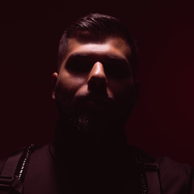 ALAN MAX