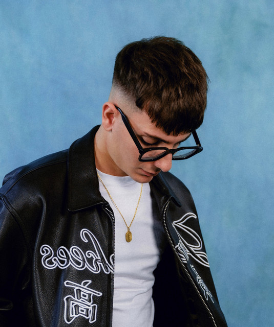 Sadturs | Spotify