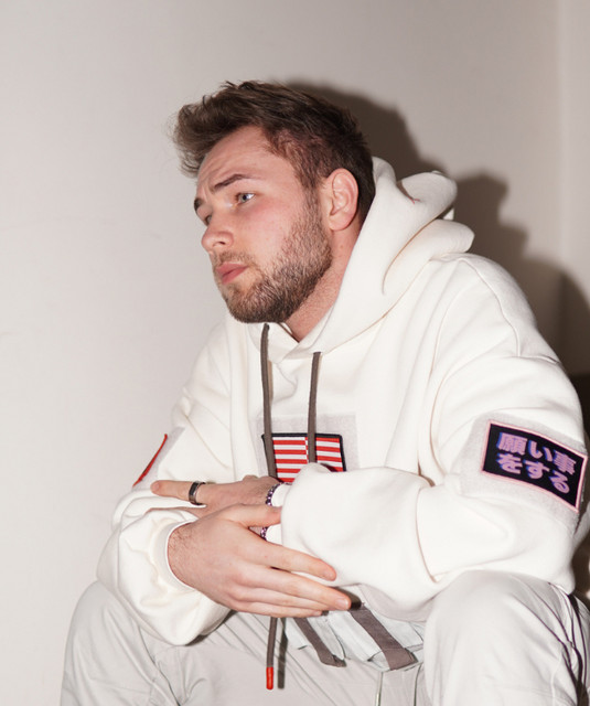 DAMNJAY | Spotify