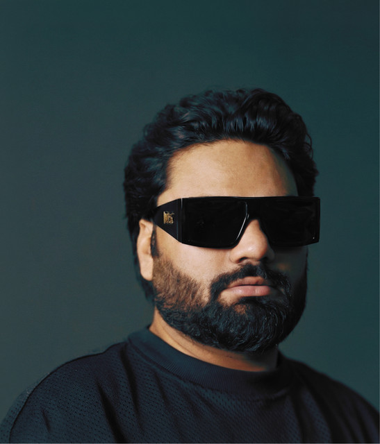 Azaad 4L