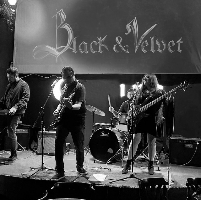 Black & Velvet