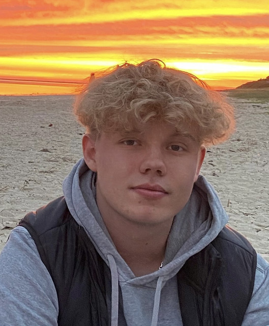 WCU Mucki | Spotify