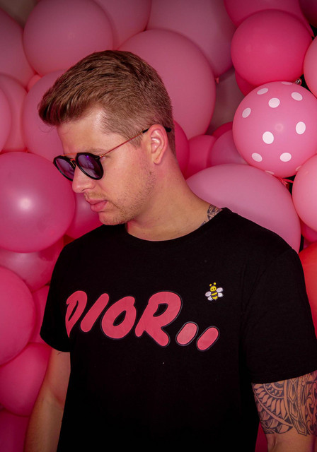 Lou | Spotify