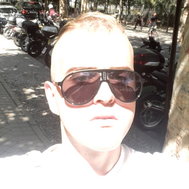 Chico Blanco image