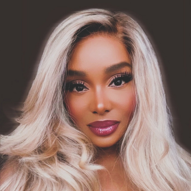 Reneé Roxanne