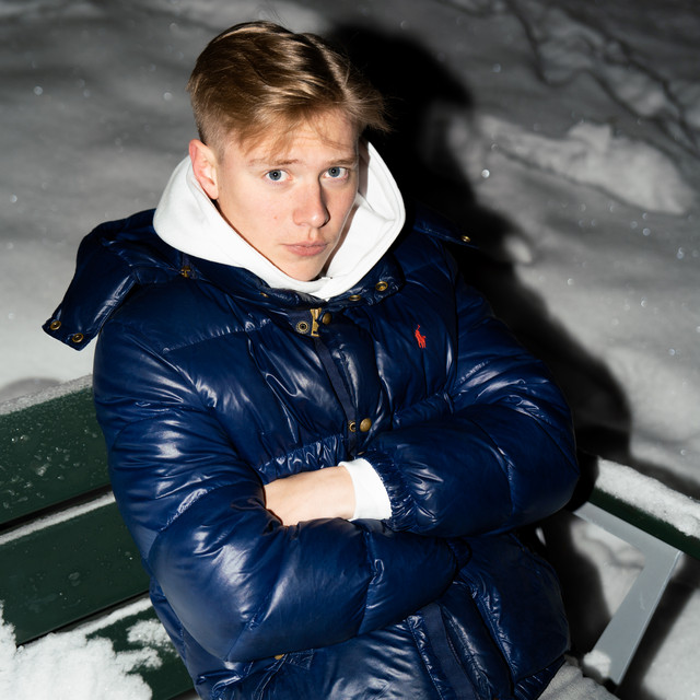 Tage | Spotify