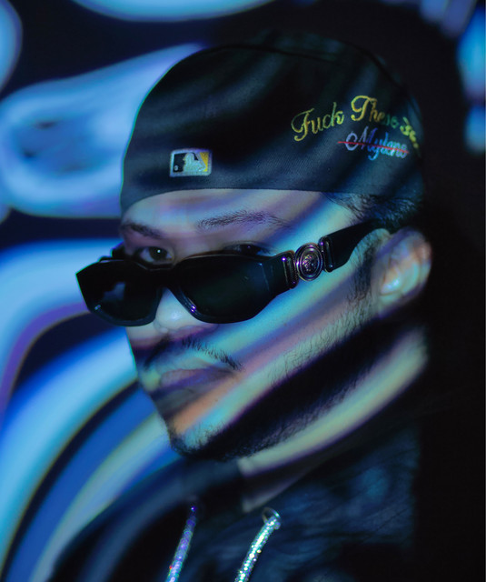 Isandro | Spotify