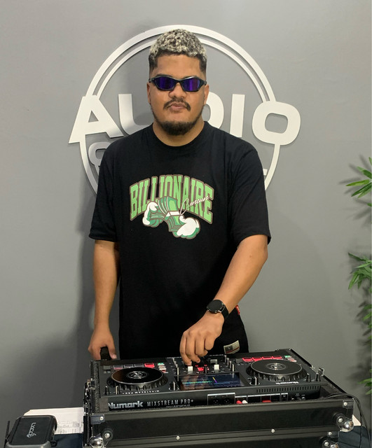DJ Lucas Oliveira