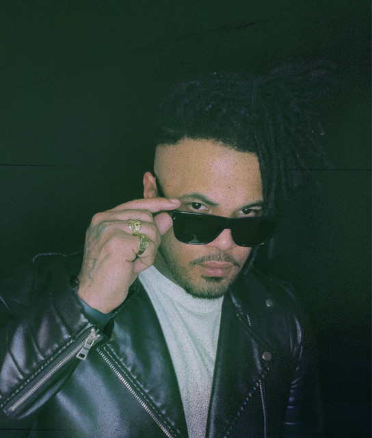 Roman | Spotify