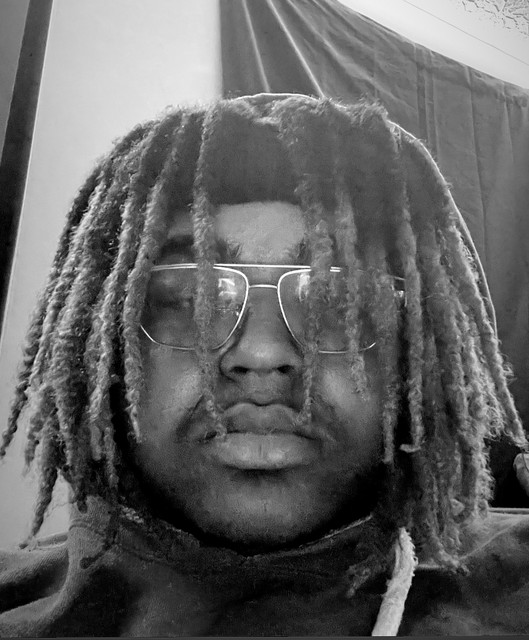 Lé | Spotify