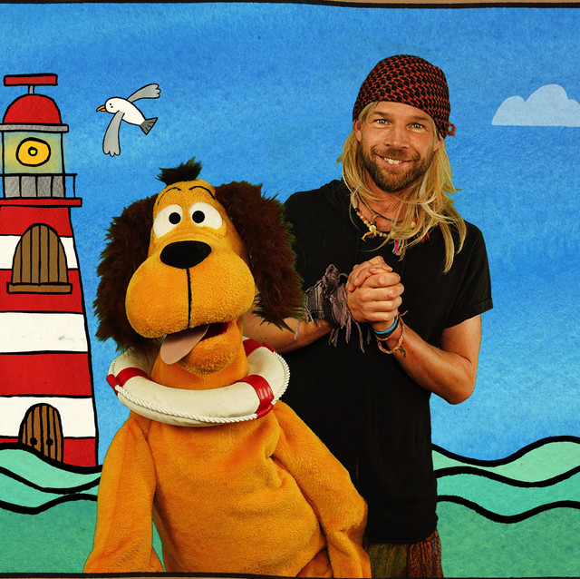 Tonky & Jack