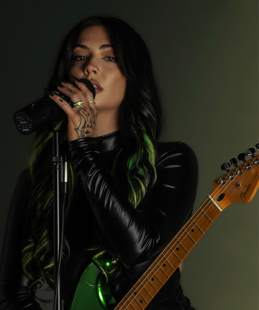 Jade Mintjens Concert & Tour History | Concert Archives