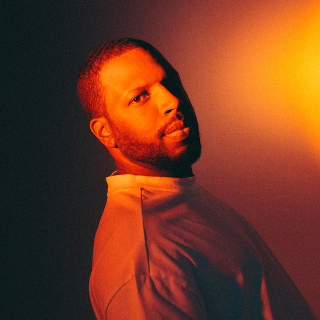 Dino d'Santiago image