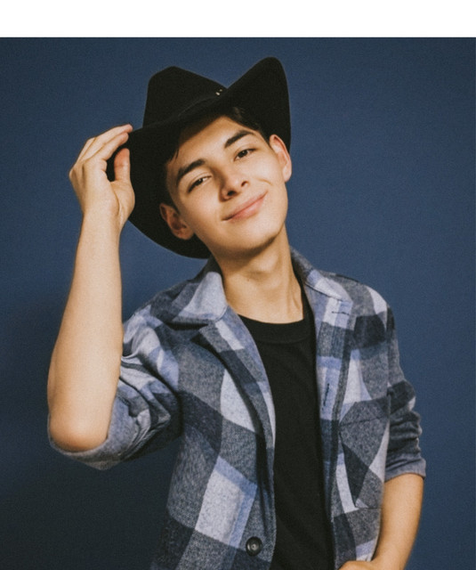 NICO SALCEDO