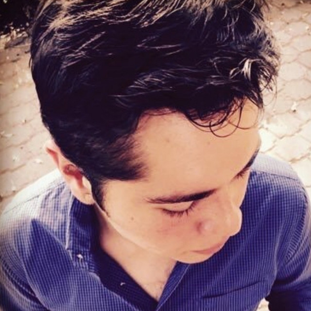 avatar img