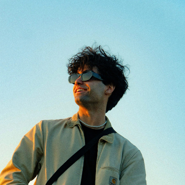 Max Daniels Concert & Tour History | Concert Archives
