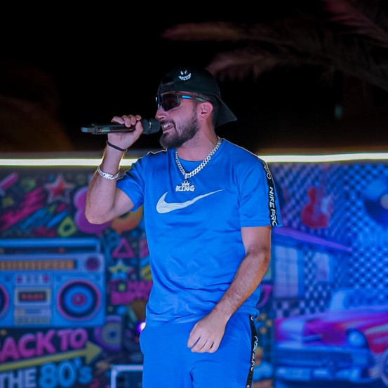 Aike Concert & Tour History | Concert Archives