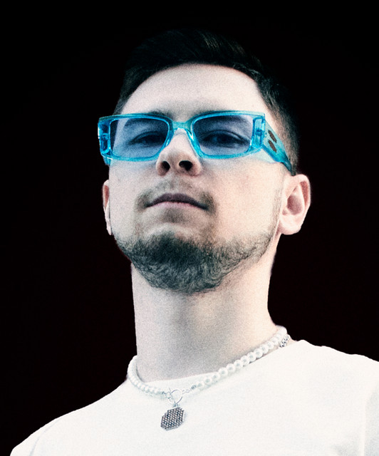 NIKHORIZON